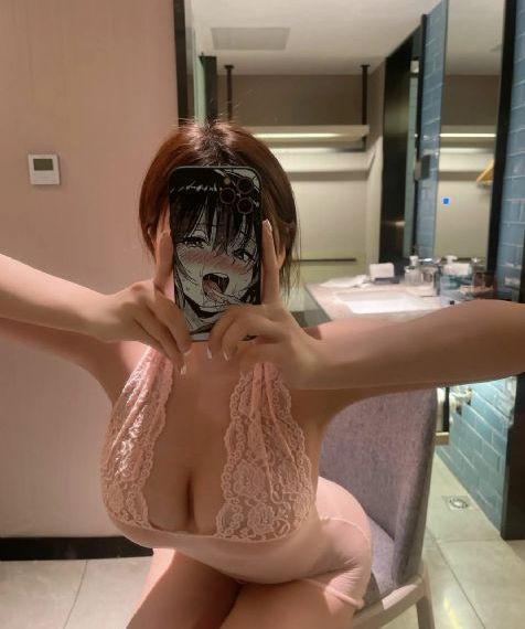 这部国产极品视频尺度惊人_最新电影高清免费观看