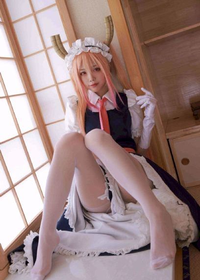 草莓视视频_高清视频未删减版在线观看