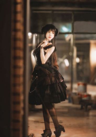 韩国大尺度边吃胸边摸_不卡韩剧电影全集观看